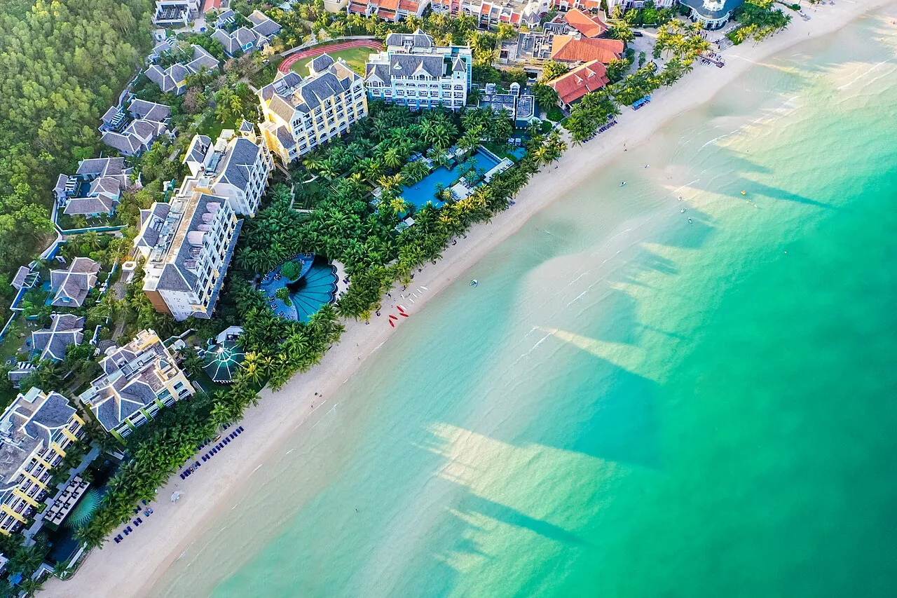 Jw-marriott-phu-quoc-bai-kem.jpg